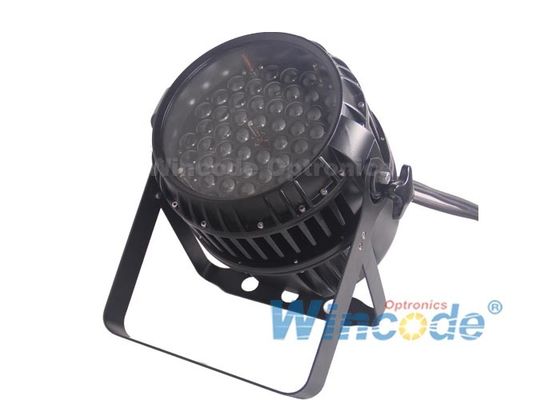 Un buon prezzo. 54 x 3W Impedimento all'acqua per esterni IP65 DMX Zoom LED Par Light Liner Dimming in linea