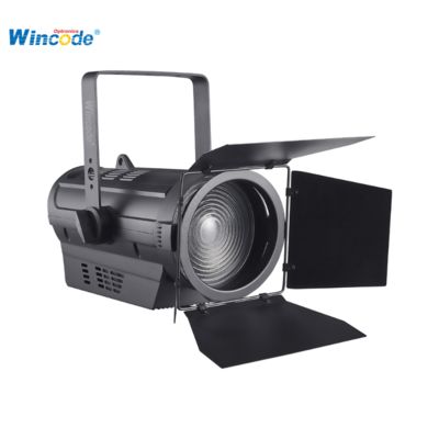Un buon prezzo. Stage-Grade LED Fresnel Spotlight – 350W COB, 20°-60° Zoom, Low-Noise Cooling in linea